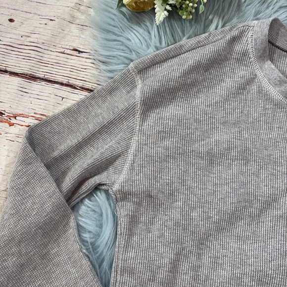 BP Grey Waffle Knit Cropped Thermal Top sz XS - Picture 3 of 9